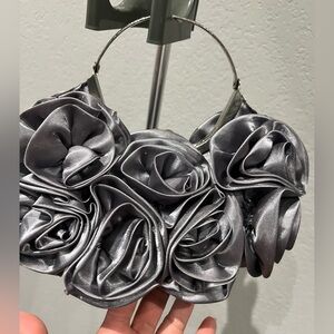 Flower shaped Satin clutch bag, silver